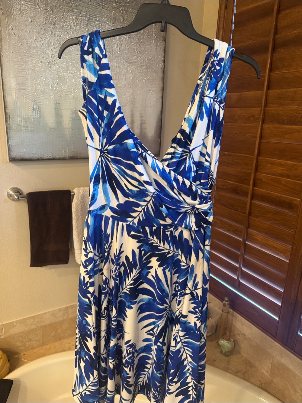 Maggie London Blue and White Tropical Print Dress
